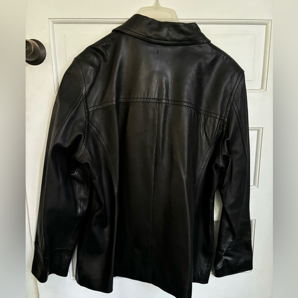 Women’s Leather Jacket/Blazer - Picture 2 of 5